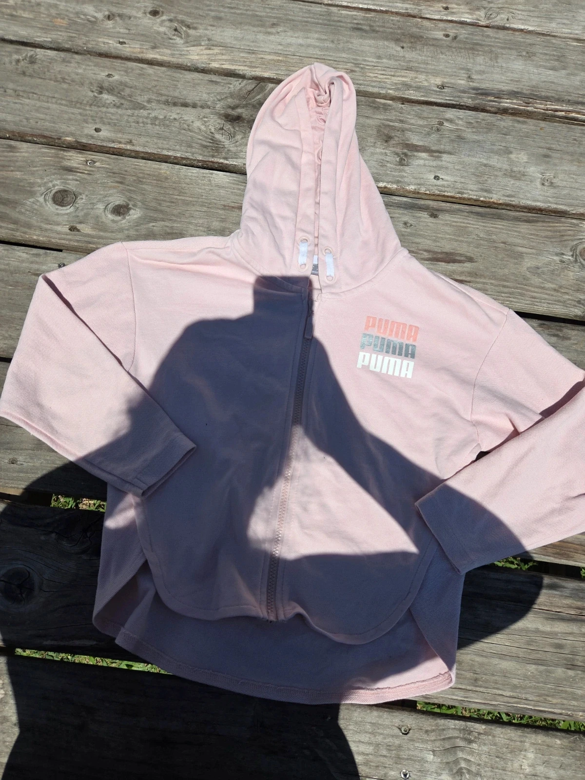 Sweat – photo 5
